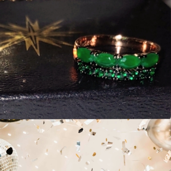 Green Opals Fashion Ring - Picture 13 of 14